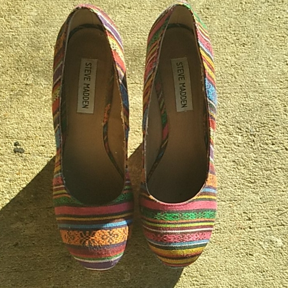 Shoes - Picture 10 of 13